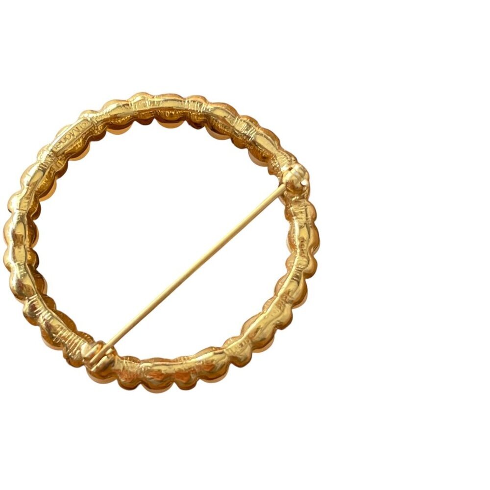 Monet Vintage Circle Pearl Brooch Gold Tone - Picture 8 of 8